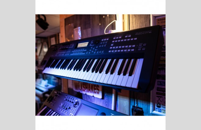 Used Yamaha MOXF6 Synthesizer - Image 3